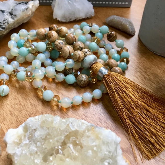 Handmade 108 Bead Mala Necklace, Yoga & Crystals - Picture 6 of 8